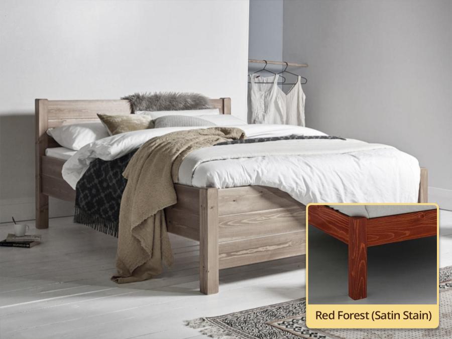 The Kings Bed red forest