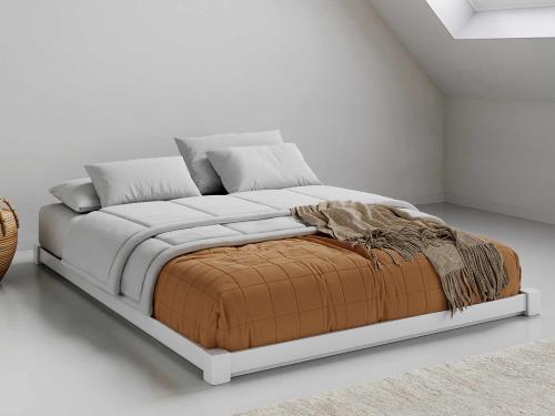 white low bed by get laid beds