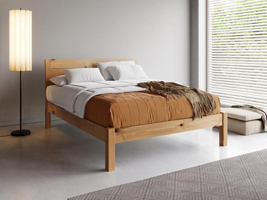 wooden kensington bed in honey